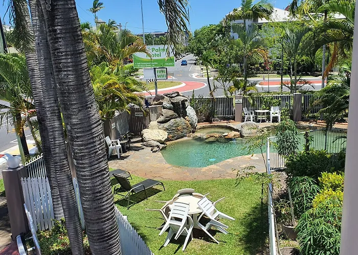 Reef Palms
